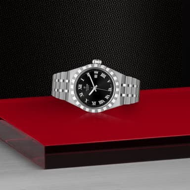 TUDOR Royal thumbnail 4