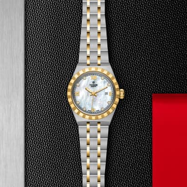 TUDOR Royal thumbnail 5