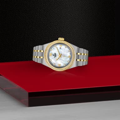 TUDOR Royal thumbnail 4