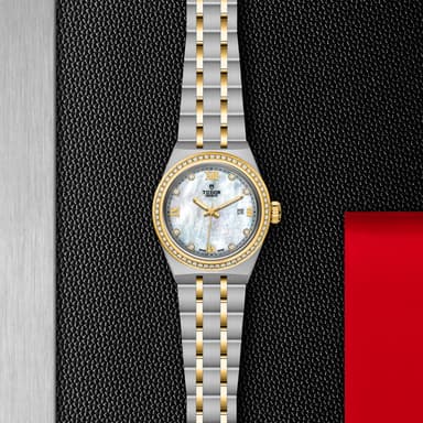 TUDOR Royal thumbnail 5