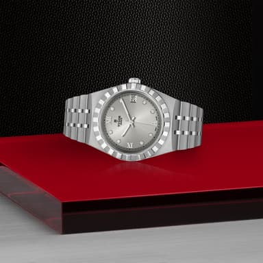 TUDOR Royal thumbnail 4