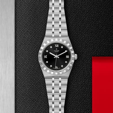 TUDOR Royal thumbnail 5