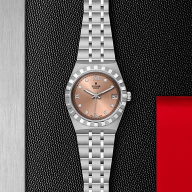 TUDOR Royal thumbnail 5