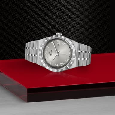 TUDOR Royal thumbnail 4