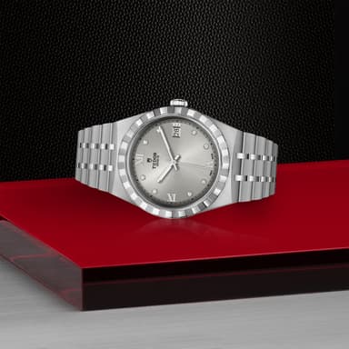 TUDOR Royal thumbnail 4