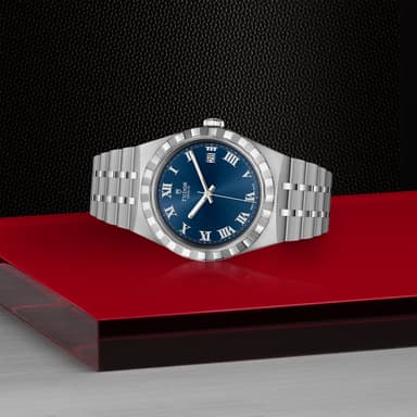 TUDOR Royal thumbnail 4