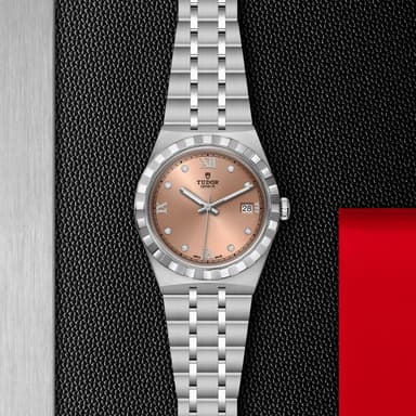 TUDOR Royal thumbnail 5