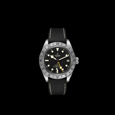 TUDOR Black Bay Pro thumbnail 3