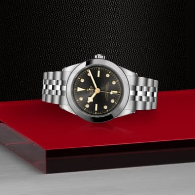 TUDOR Black Bay 39 thumbnail 4