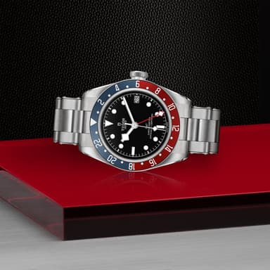 TUDOR Black Bay GMT thumbnail 4