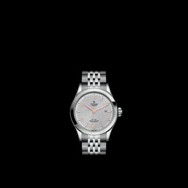 TUDOR 1926 thumbnail 3