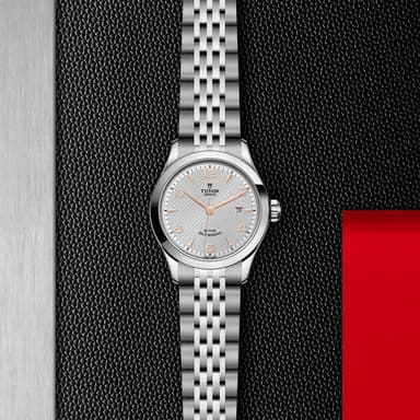 TUDOR 1926 thumbnail 5
