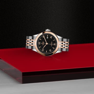 TUDOR 1926 thumbnail 4