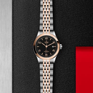 TUDOR 1926 thumbnail 5