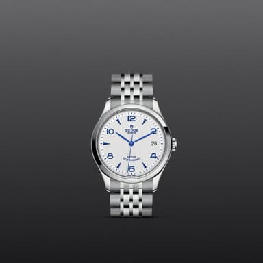 TUDOR 1926 thumbnail 2