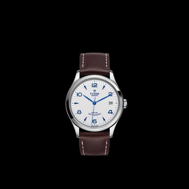 TUDOR 1926 thumbnail 3