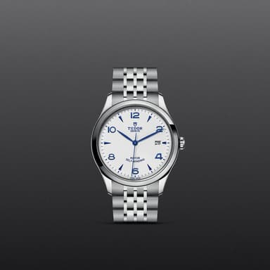 TUDOR 1926 thumbnail 2