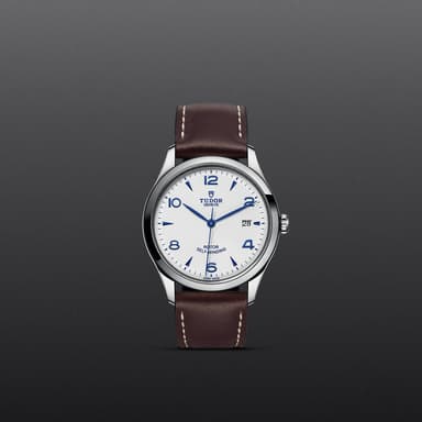 TUDOR 1926 thumbnail 2