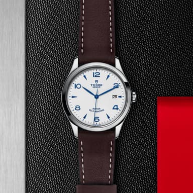 TUDOR 1926 thumbnail 5