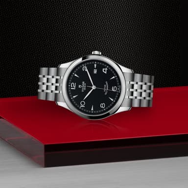 TUDOR 1926 thumbnail 4