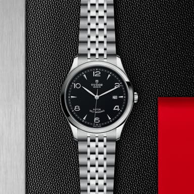 TUDOR 1926 thumbnail 5