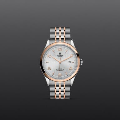 TUDOR 1926 thumbnail 2