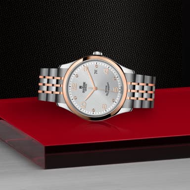 TUDOR 1926 thumbnail 4