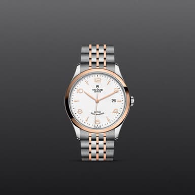 TUDOR 1926 thumbnail 2