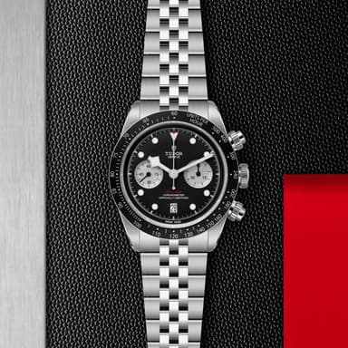 TUDOR Black Bay Chrono thumbnail 5