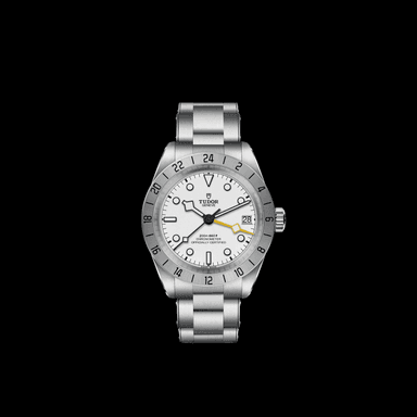 TUDOR Black Bay Pro thumbnail 3