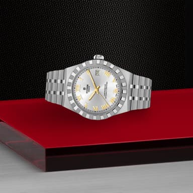 TUDOR Royal thumbnail 4