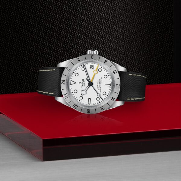 TUDOR Black Bay Pro - immagine 4